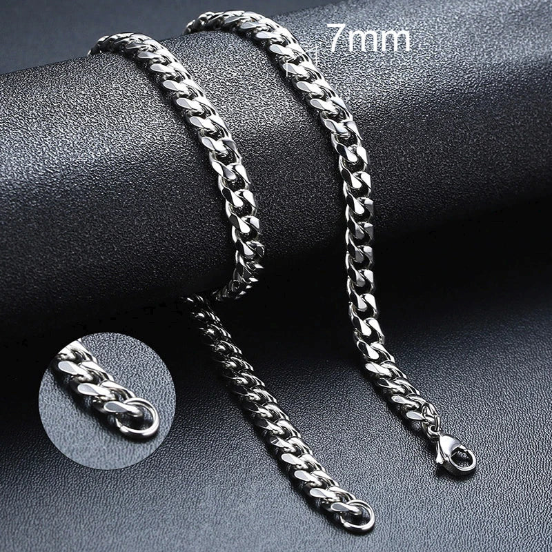 Bold Link Necklace