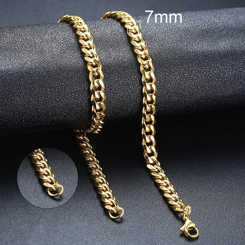 Bold Link Necklace
