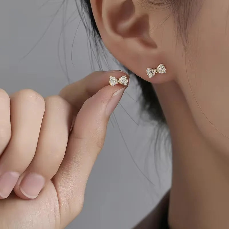 Heart Glow Stud Earrings