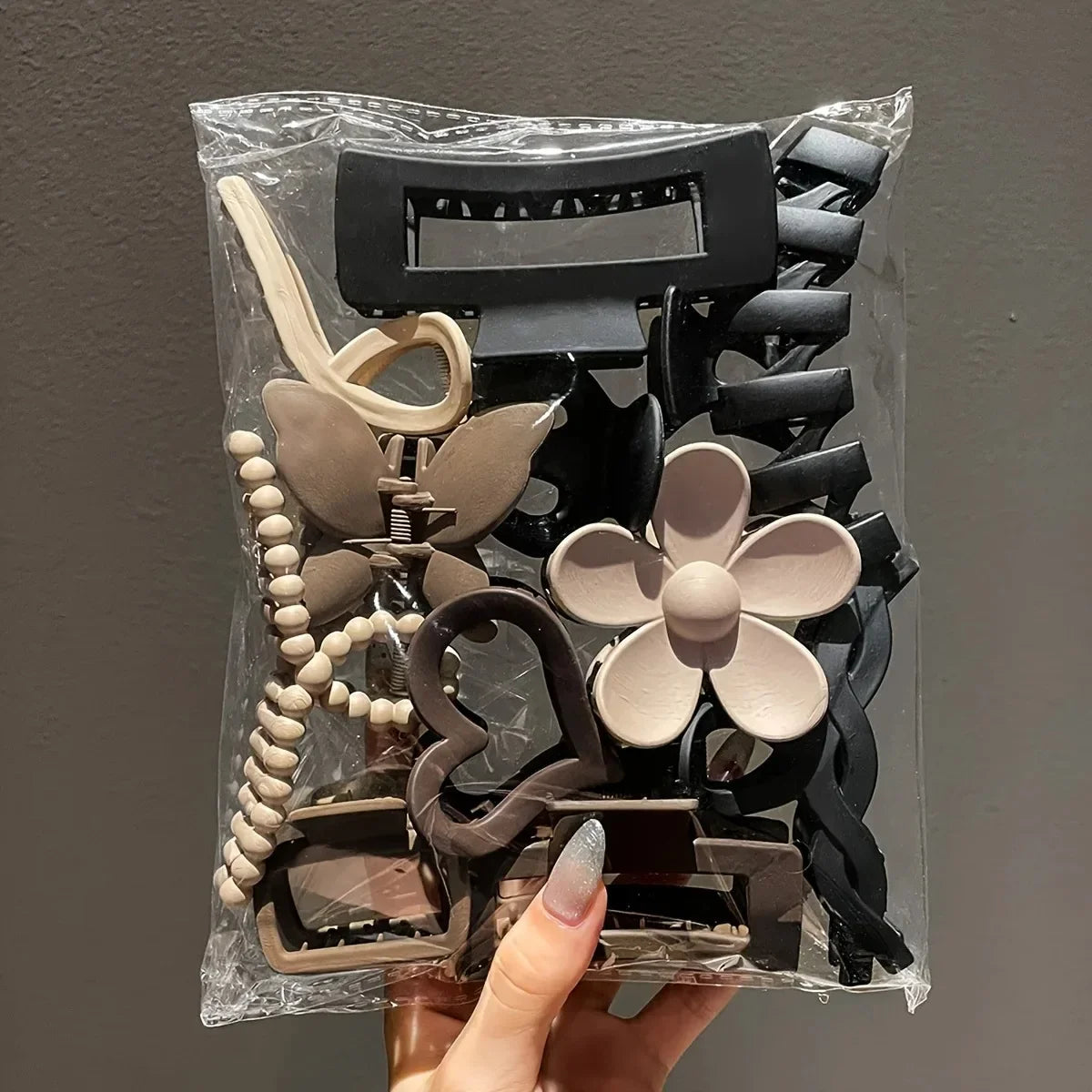 Matte Shark Clip Set
